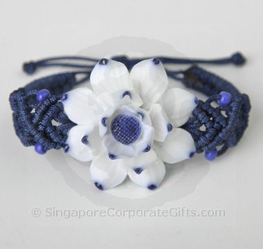 Lotus weaving ceramic bracelet